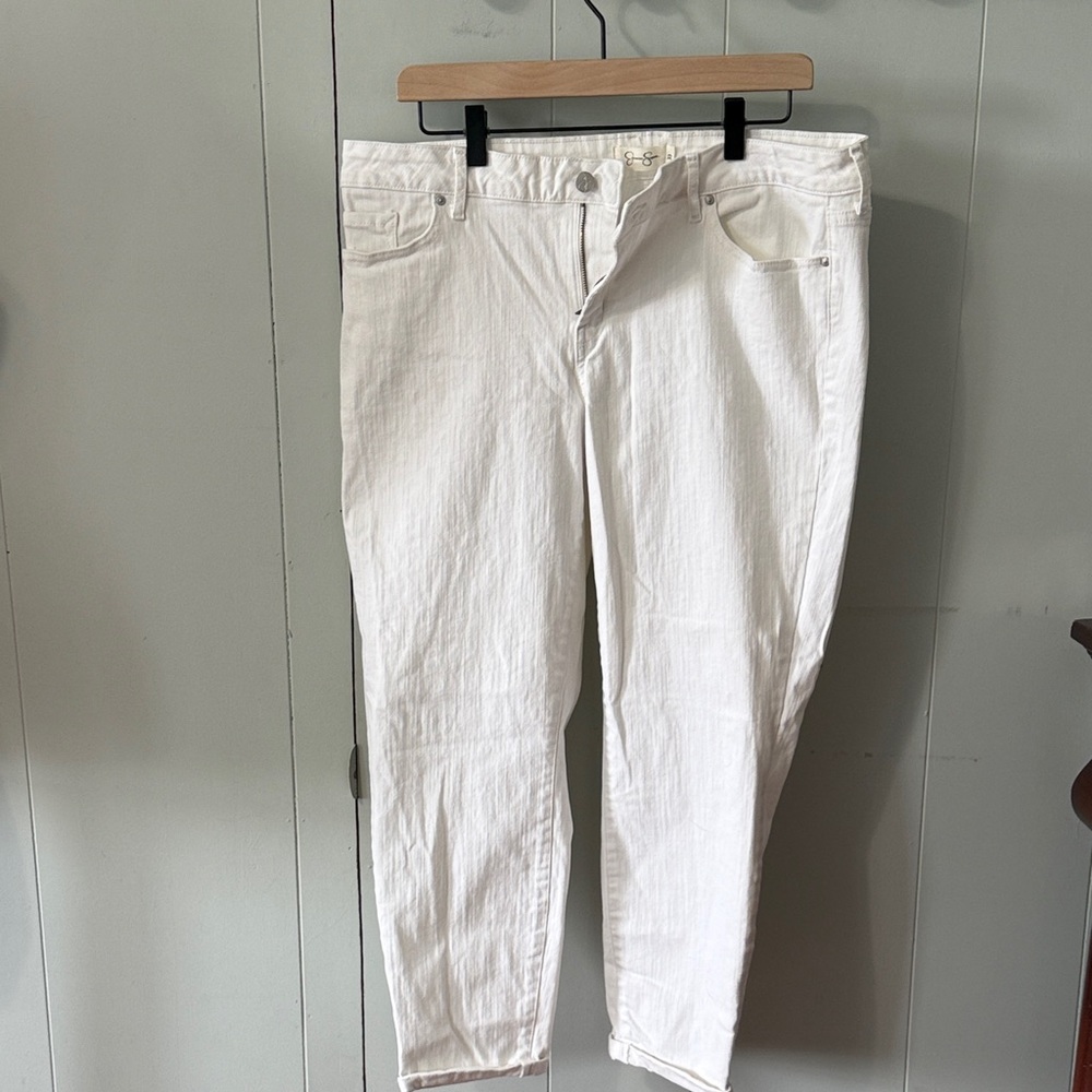 ⭐️3/$25 Jessica Simpson Foldover‎ Rolled Skinny White Denim Jeans 25" inseam